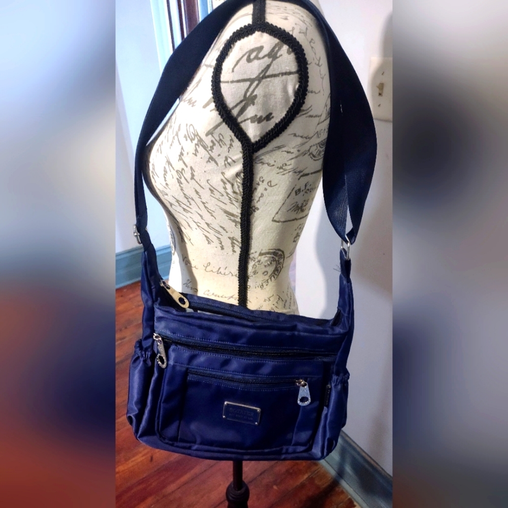 Crossbody bag